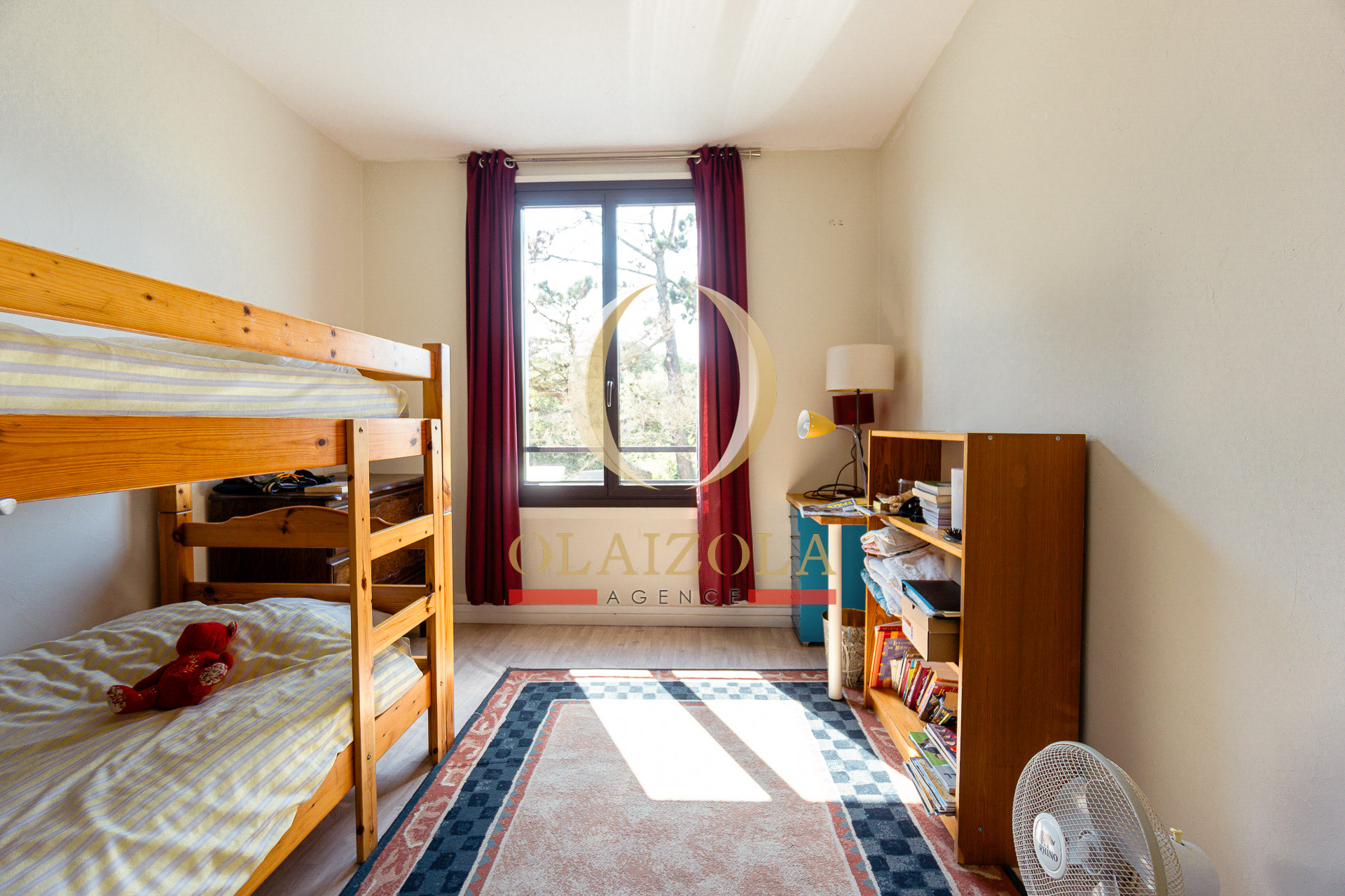 Photo 16