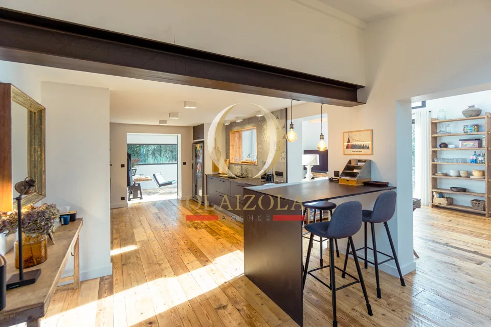 Appartement avec jardin et piscine — photo 25