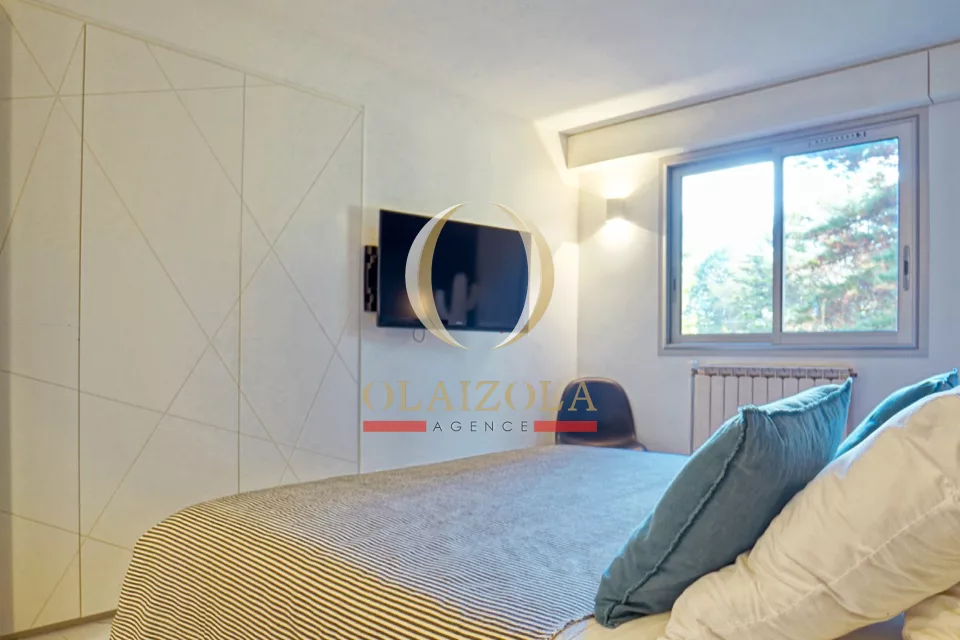 Appartement avec deux terrasses — photo 22