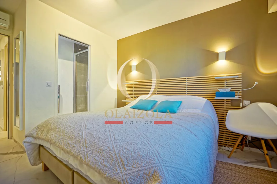 Appartement avec deux terrasses — photo 24