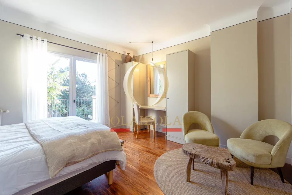 Appartement avec terrasse et piscine — photo 11