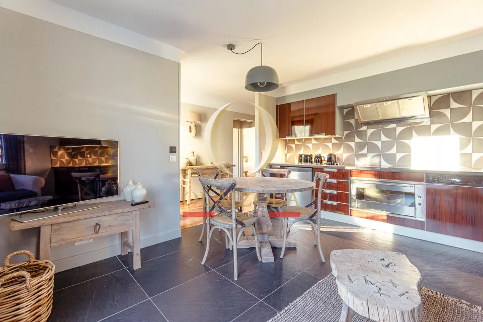 Appartement avec terrasse et piscine — photo 8