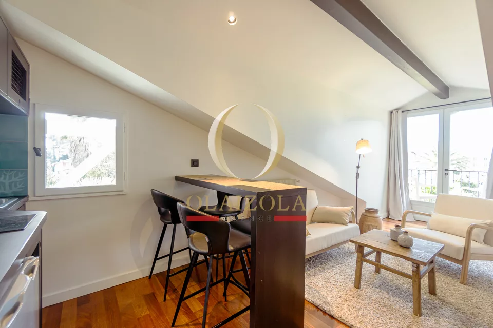 Appartement avec balcons et piscine — photo 12