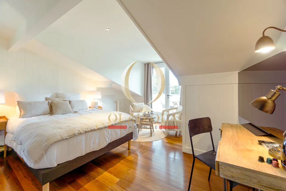 Appartement avec balcons et piscine — photo 16