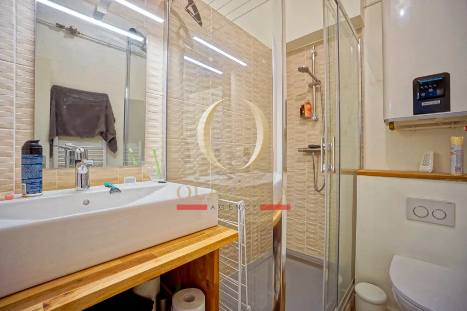 Appartement près de l’Hôtel du Palais — photo 12