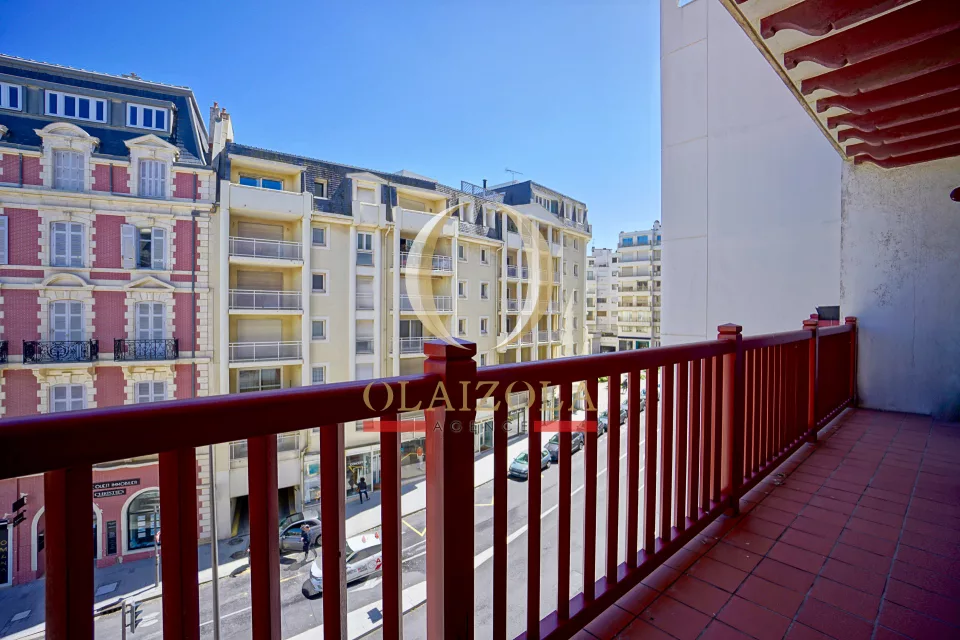Appartement près de l’Hôtel du Palais — photo 3