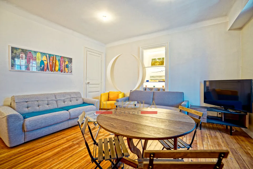 Appartement près de l’Hôtel du Palais — photo 5