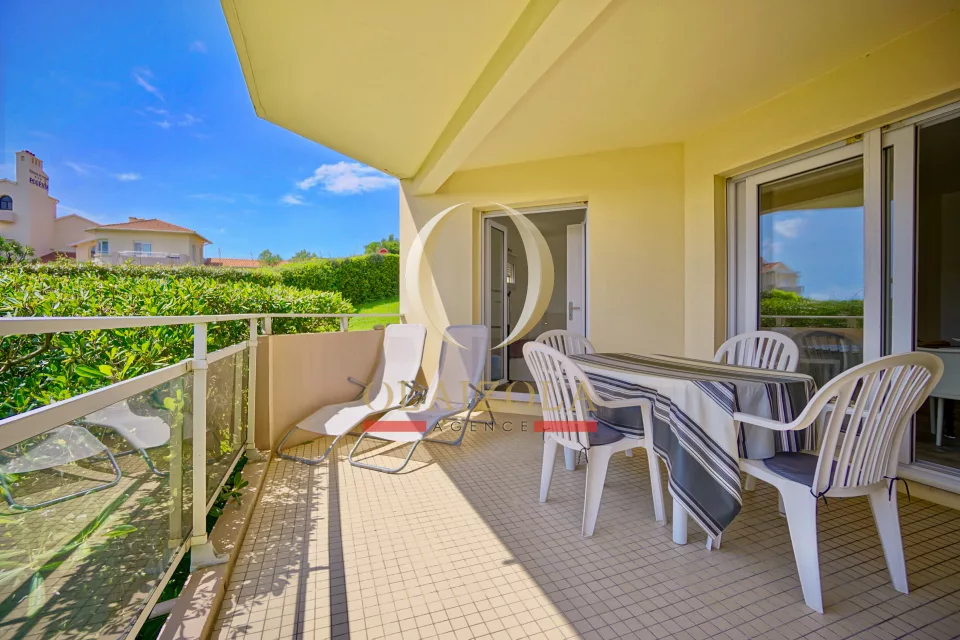 MODERNITE A DEUX PAS DE LA PLAGE — photo 2