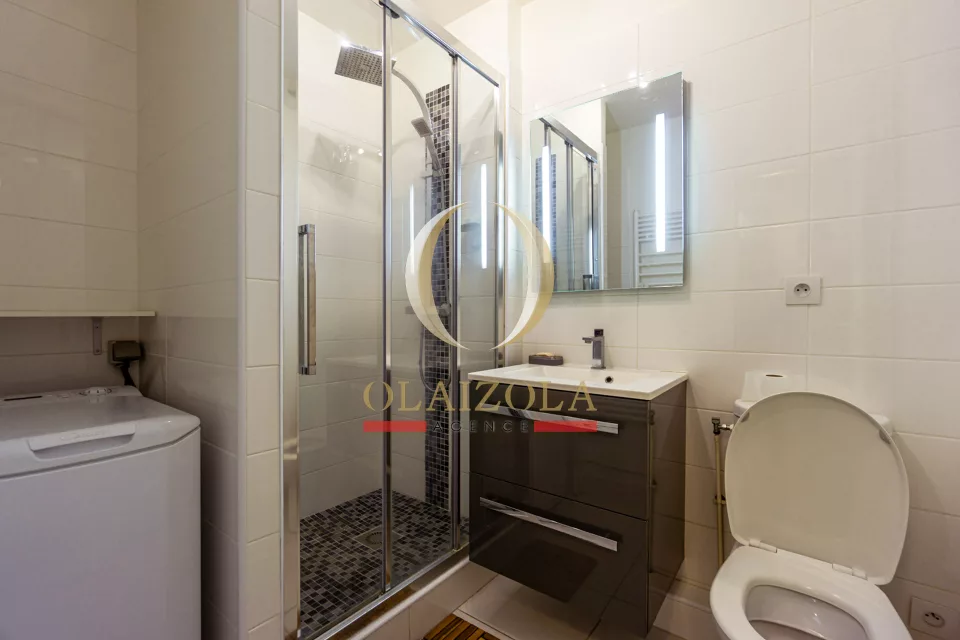 Appartement au calme face à un parc — photo 17