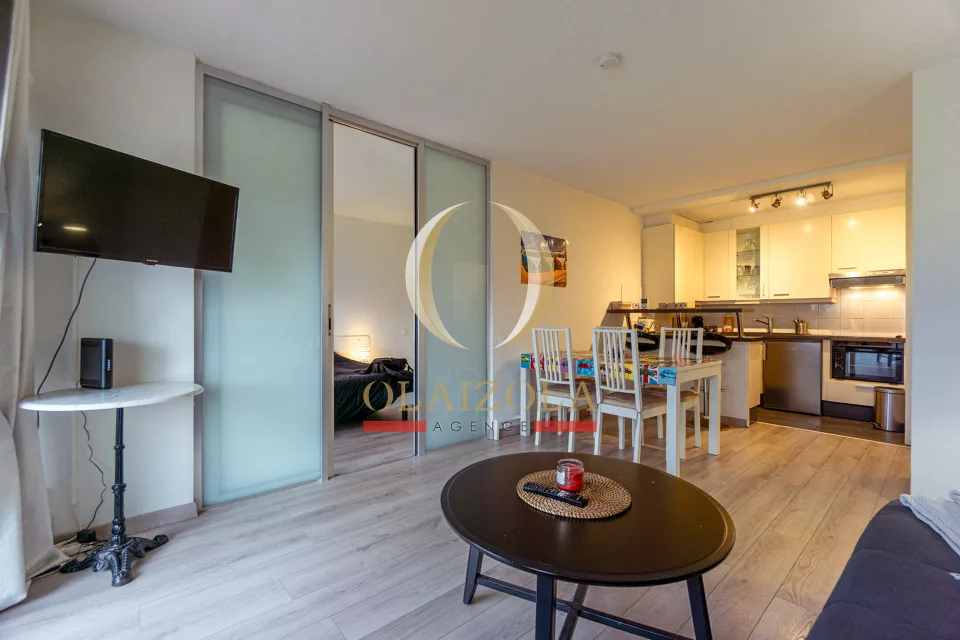 Appartement au calme face à un parc — photo 4