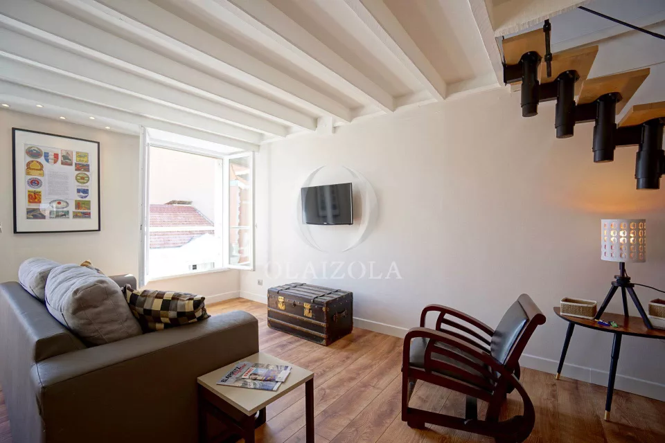 Duplex sous les toits en centre-ville — photo 5