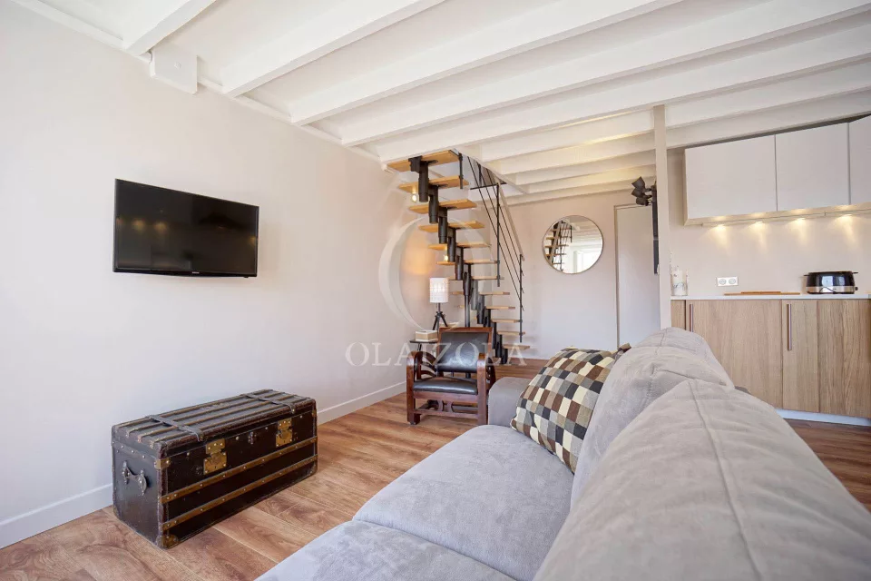 Duplex sous les toits en centre-ville — photo 9