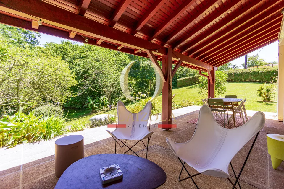 Villa familiale avec grand jardin — photo 13