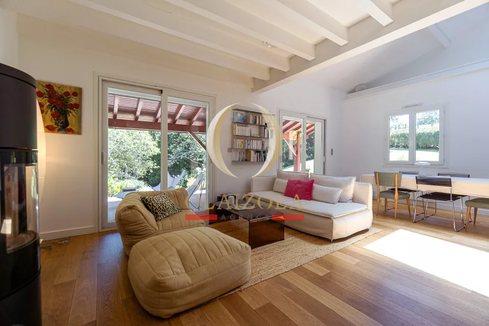 Villa familiale avec grand jardin — photo 24