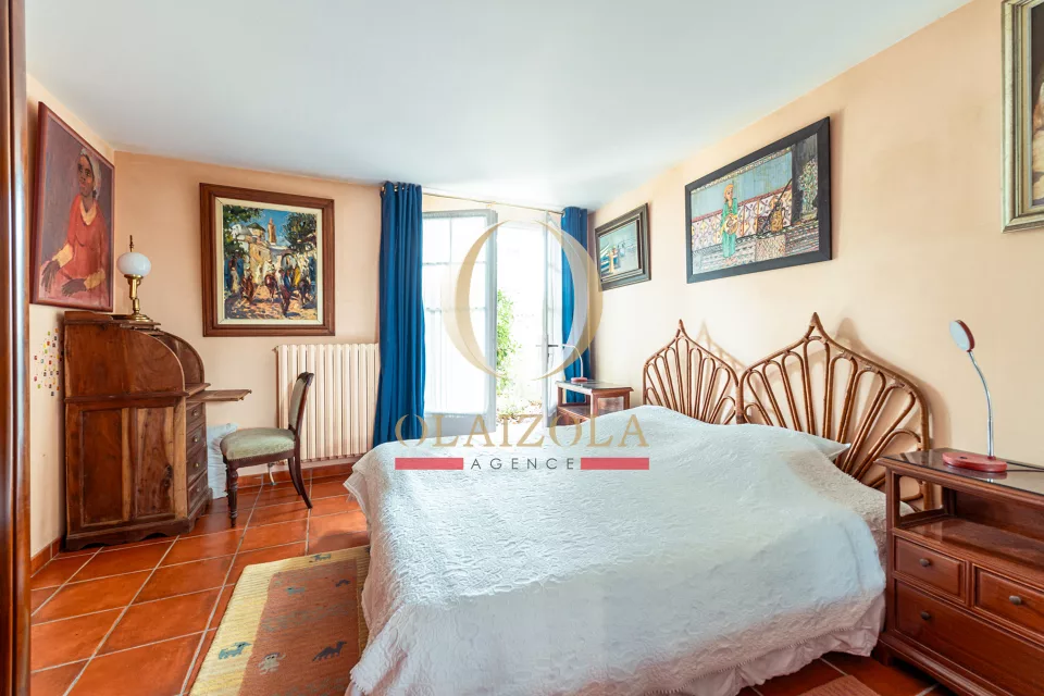 Trois chambres avec piscine — photo 22