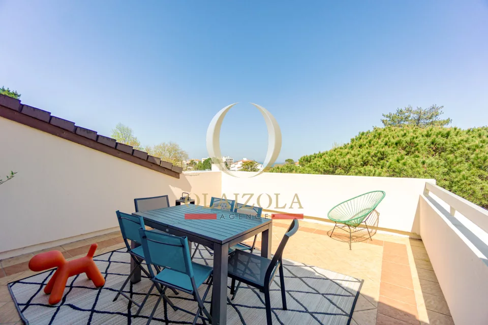 Duplex avec terrasse au dernier étage — photo 3