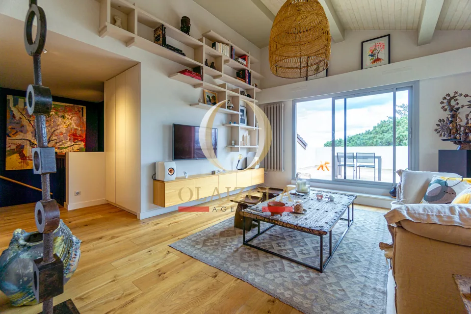 Duplex avec terrasse au dernier étage — photo 4