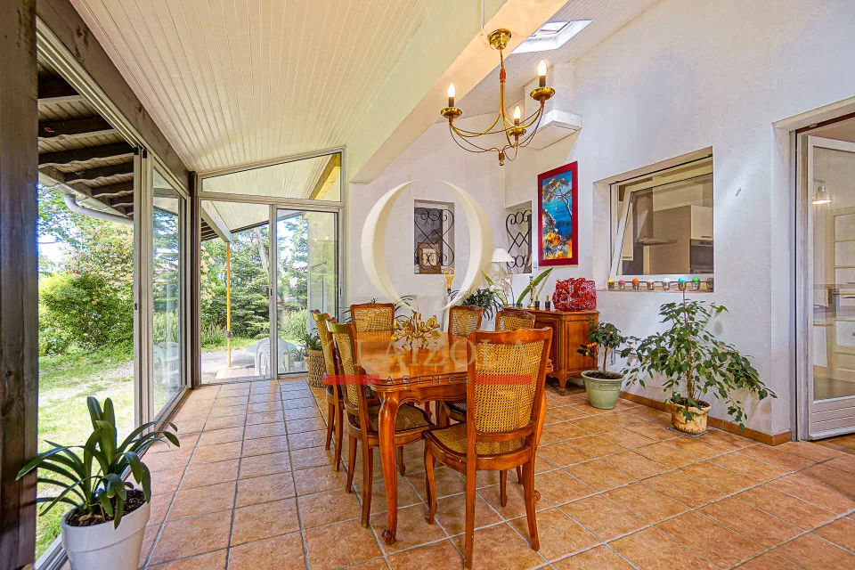 Villa avec piscine privée et jardin — photo 32