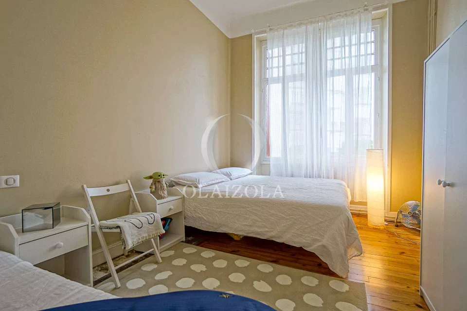 APPARTEMENT DE STANDING — photo 10