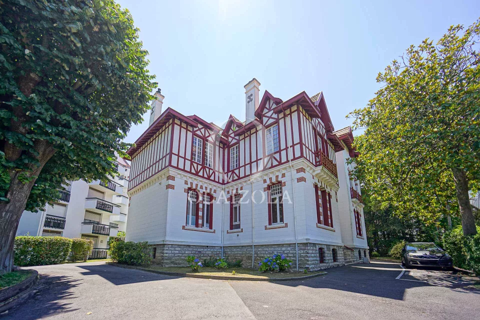 APPARTEMENT DE STANDING — photo 14