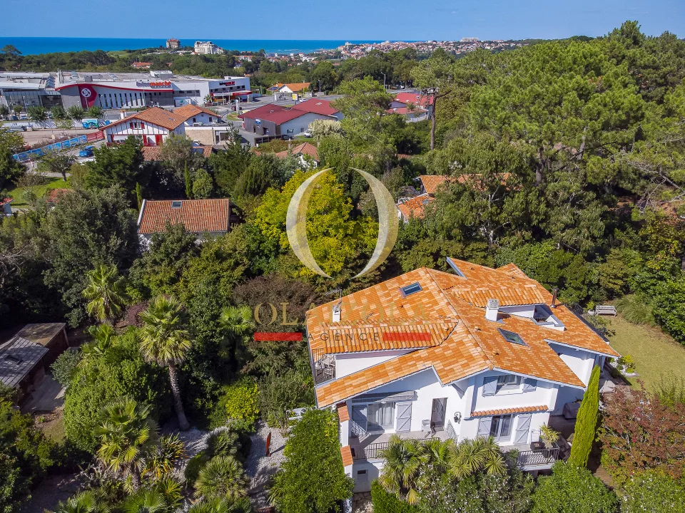 Villa de prestige avec piscine — photo 11