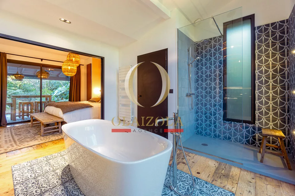 Villa de prestige avec piscine — photo 37