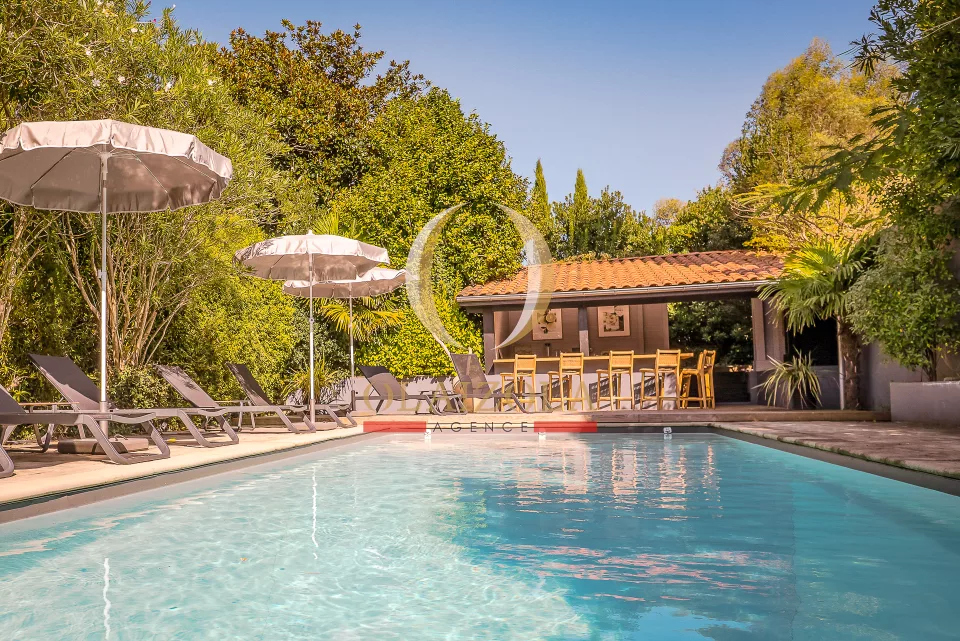 Villa de prestige avec piscine — photo 4