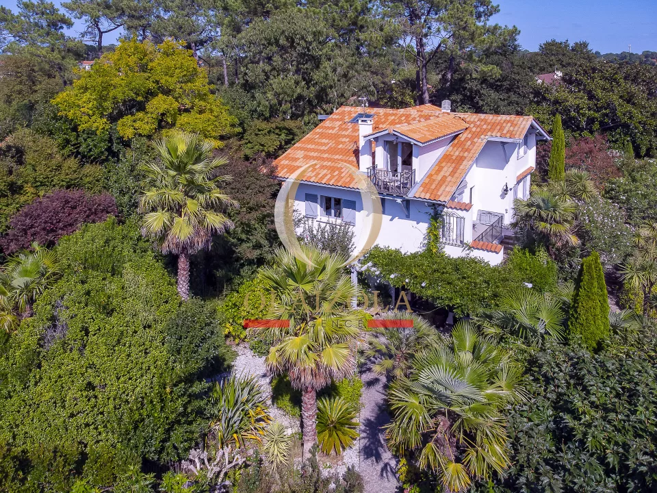 Villa de prestige avec piscine — photo 9
