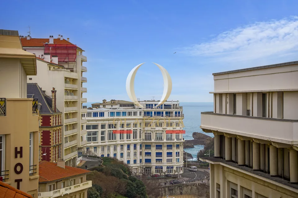 Appartement avec balcon et aperçu mer — photo 3