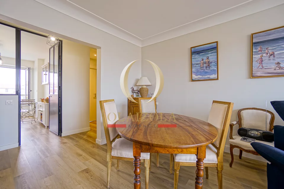 Appartement avec balcon et aperçu mer — photo 8
