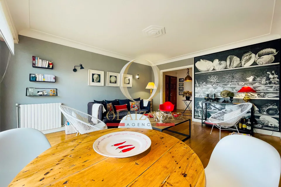 CHARMANT APPARTEMENT AVEC TERRASSE — photo 4