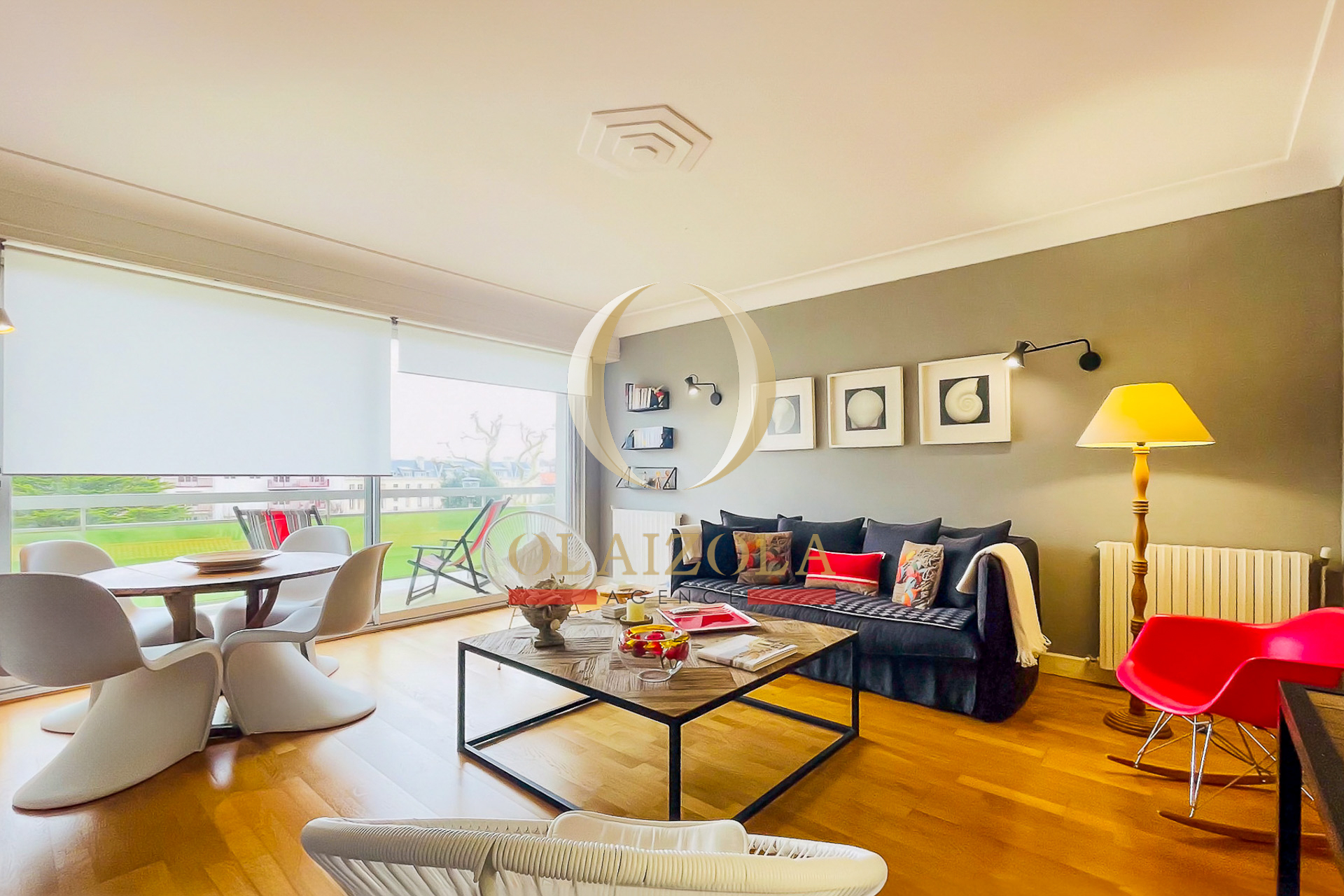 Image de CHARMANT APPARTEMENT AVEC TERRASSE